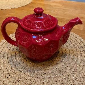 Farval Porcelain Tea Pot